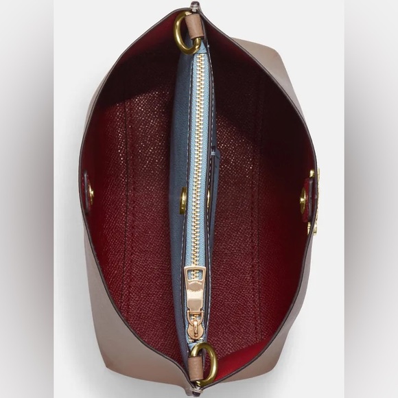 Coach Brown Leather Shoulder Bag - Picture 8 of 10